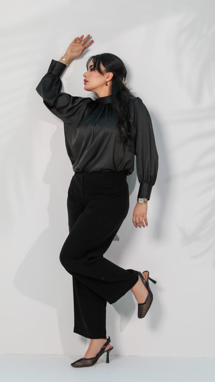 ⁦637B قميص ستان أسود⁩ - الصورة ⁦4⁩