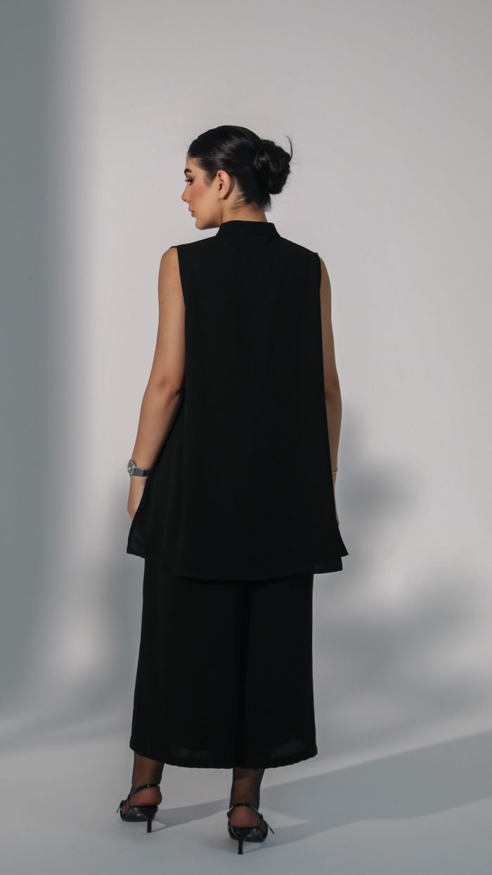 648 (4) 22648 - Image 2