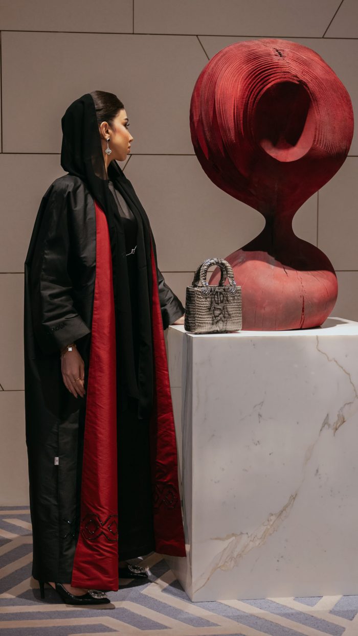 777Red - Image 1