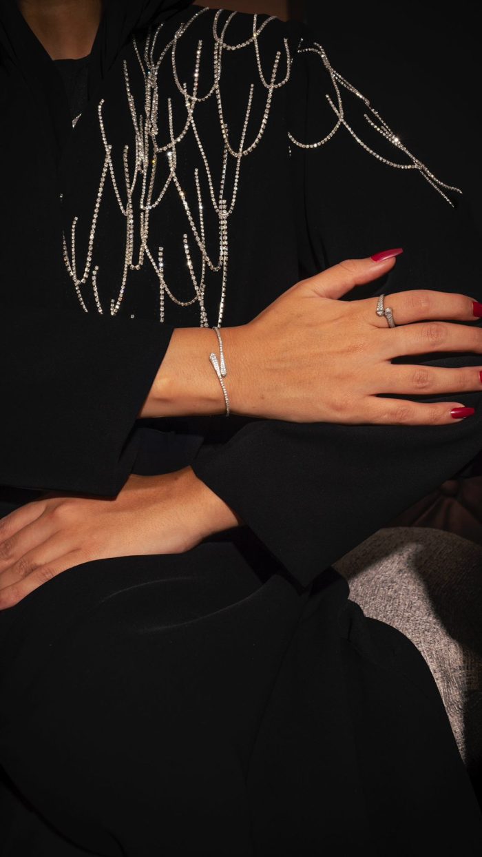 818 (2) 818 - الصورة 2