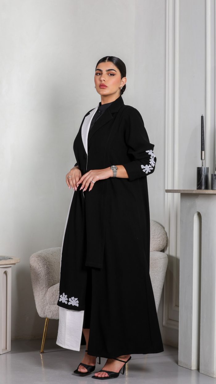 ⁦825⁩ - الصورة ⁦3⁩