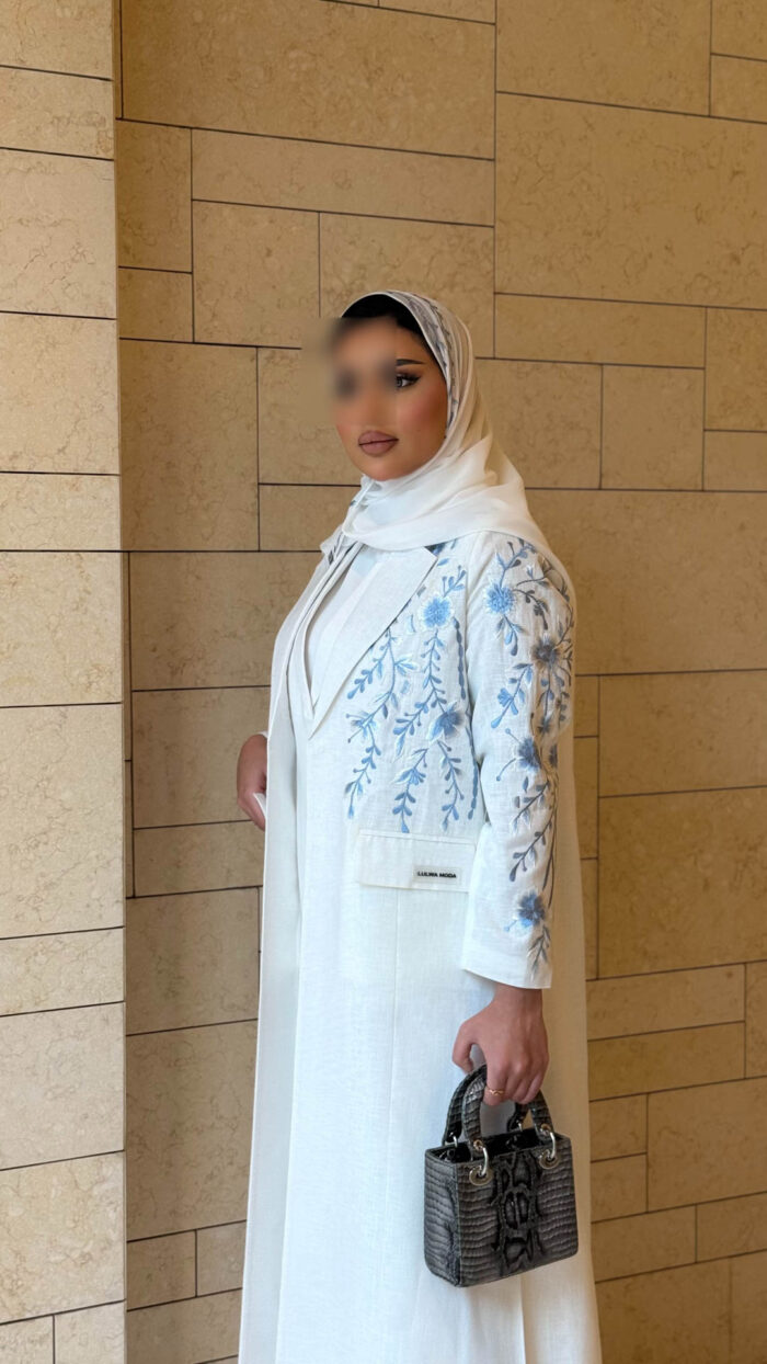 ⁦1100⁩ - الصورة ⁦6⁩